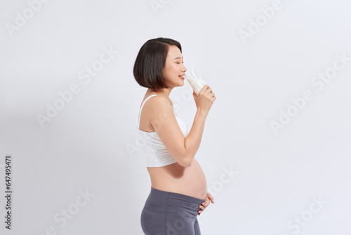 Care of Asian pregnant women with milk.