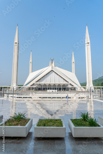 Faisal mosque on sunny day, Islamabad, Pakistan