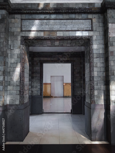 entrance to the building © Arief