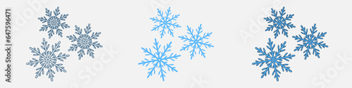 Patterned winter snowflakes © Artsiom Kusmartseu
