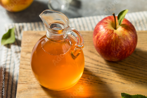 Organic Sour Apple Cider Vinegar