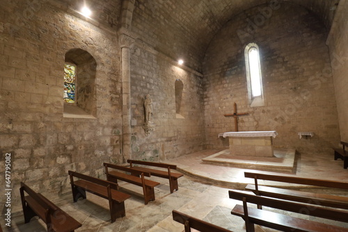 L'église Saint Sigismond, village de Larressingle, département du Gers, France