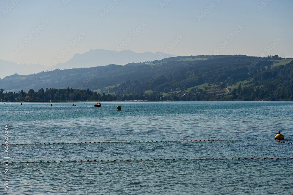 Beinwil, Hallwilersee, See, Seeufer, Seeuferweg, Seerundfahrt, Naturschutzgebiet, Dorf, Meisterschwanden, Schifffahrt, Alpen, Berge, Aargau, Sommer, Schweiz Beinwil, Hallwilersee, See, Seeufer, Seeuferweg, Seerundfahrt, Naturschutzgebiet, Dorf, Meisterschwanden, Schifffahrt, Alpen, Berge, Aargau, Sommer, Schweiz