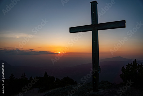 Sonnenuntergang am Gipfelkreuz