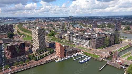 Blick vom Euromast auf Rotterdam und den Hafen