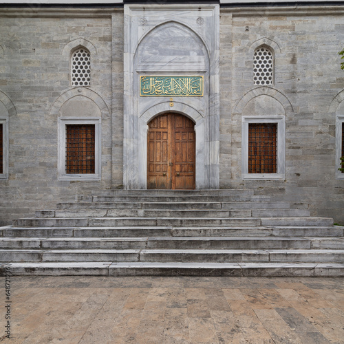 Canvas Print Closed Entrance of Yeni Valide I Mosque, or Yeni Valide Camii, an 18th century O