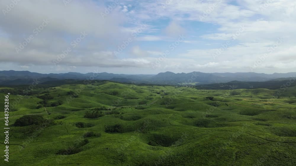 日本の風景・秋吉台、カルスト台地
日本の風景・秋吉台、カルスト台地