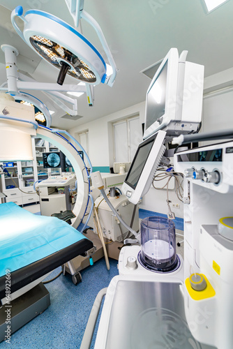 Fototapeta Naklejka Na Ścianę i Meble -  Surgery emergency technologies. Professional operating medical room.