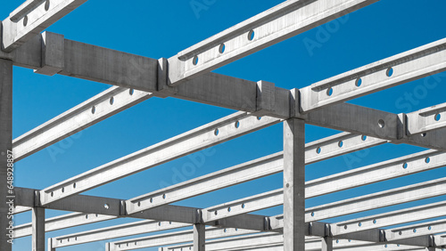 Betonfertigteile - Konstruktion  für eine Industriehalle