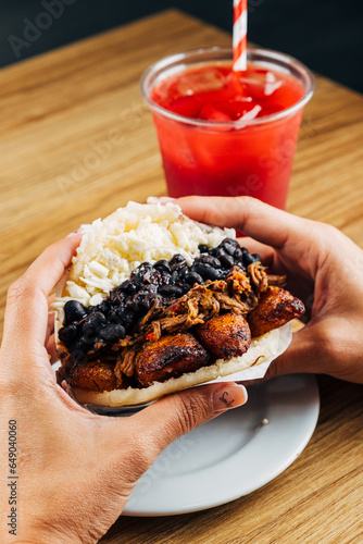 pabellon, arepa, arepas, venezuelan food, colombian breakfast, venezuela food, colombian, colombian food, black beans, beans, criollo, venezuelan, hispanic, marinated meat, maize, wooden bottom, hot, 