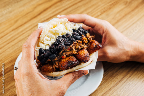 pabellon, arepa, arepas, venezuelan food, colombian breakfast, venezuela food, colombian, colombian food, black beans, beans, criollo, venezuelan, hispanic, marinated meat, maize, wooden bottom, hot, 
