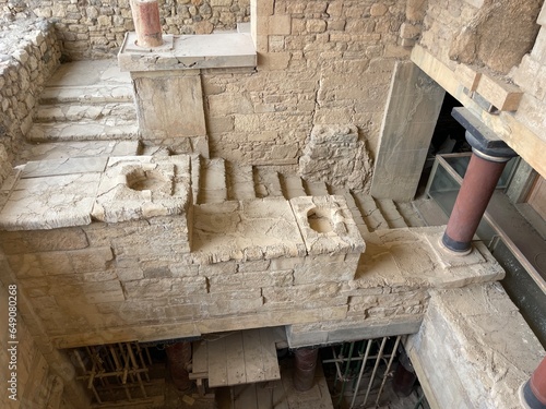 staircase in knossos