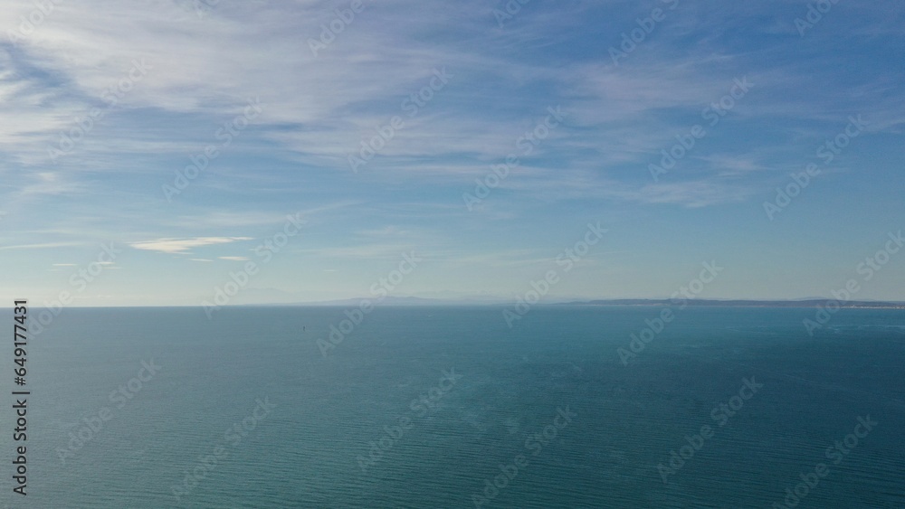 Fototapeta premium survol du cap d'Agde dans le sud de la France, Hérault, Occitanie