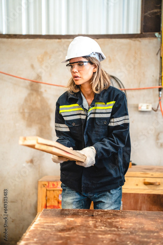 woman carpenter worker wear...