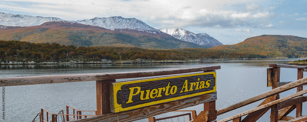 Puerto arias, tierra del fuego national park, argentina - obrazy, fototapety, plakaty 