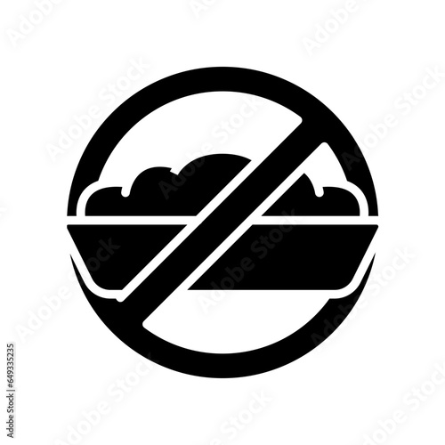 Eating Food warning in islamic ramadan fasting month icon. No food. Foods not allowed sign. Muslim cannot eat from dusk to dawn prohibition logo. Vector illustration design