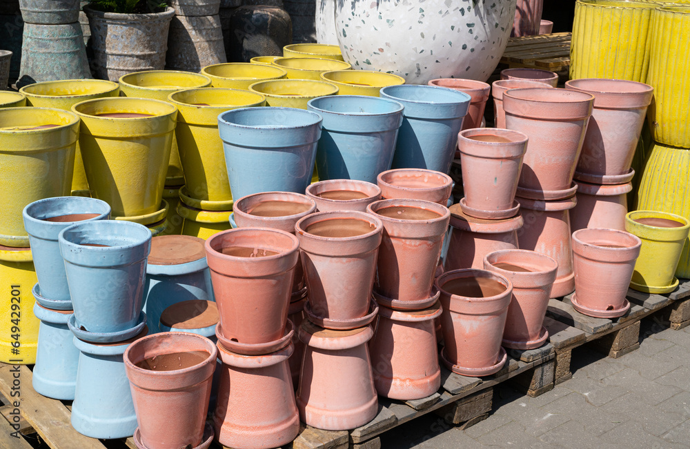 Color Flower Pots, New Ceramic Pottery, Various Clay Handicraft, Garden Vase, Decorative Flower Pots Color Flower Pots, New Ceramic Pottery, Various Clay Handicraft, Garden Vase, Decorative Flower Pots
