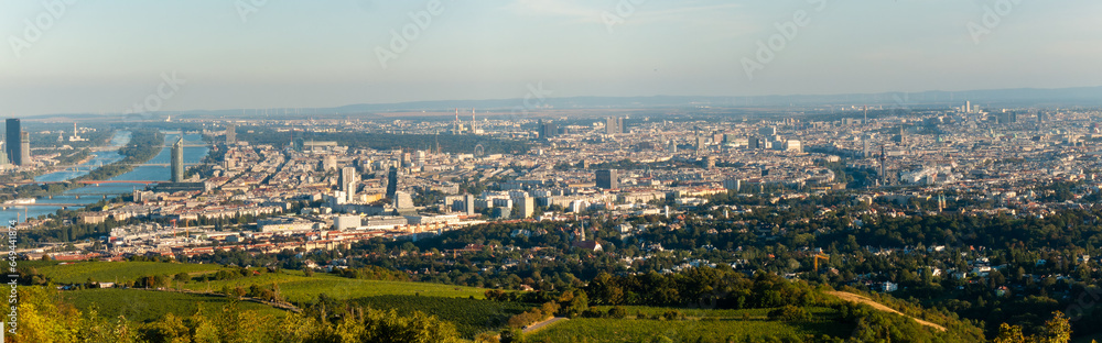 Fototapeta premium Panoramic view on the Vienna city from the at Leopoldsberg