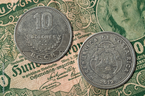 Costa Rican colon coin obverse and reverse, ten colones photo