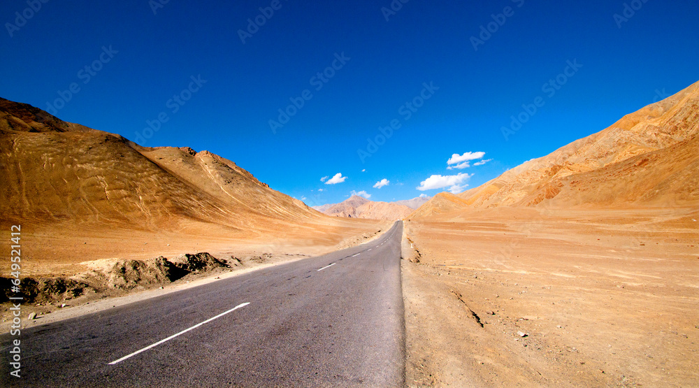 Himalayan Manali-Leh highway in Himalayas, Ladakh, India