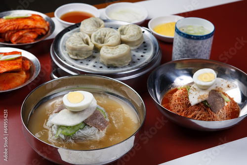 korean traditional cold noodle