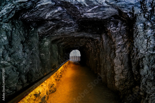 Fototapeta Naklejka Na Ścianę i Meble -  light in the cave