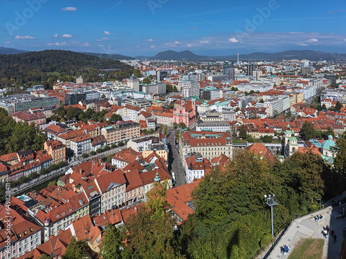 Obraz na płótnie Ljubljana, Slovenia. High angle view over the central and north-west parts of the city with Franciscan Church of the Annunciation in the centre of the image. View from Castle Hill. w salonie