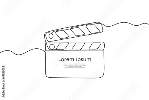 Clapper Film. Continuous one line drawing of Film Clapper.  