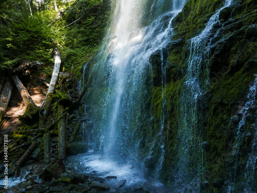 Quadro su tela waterfall, nature, cascade, falls, landscape, forest, beautiful, green, flowing,