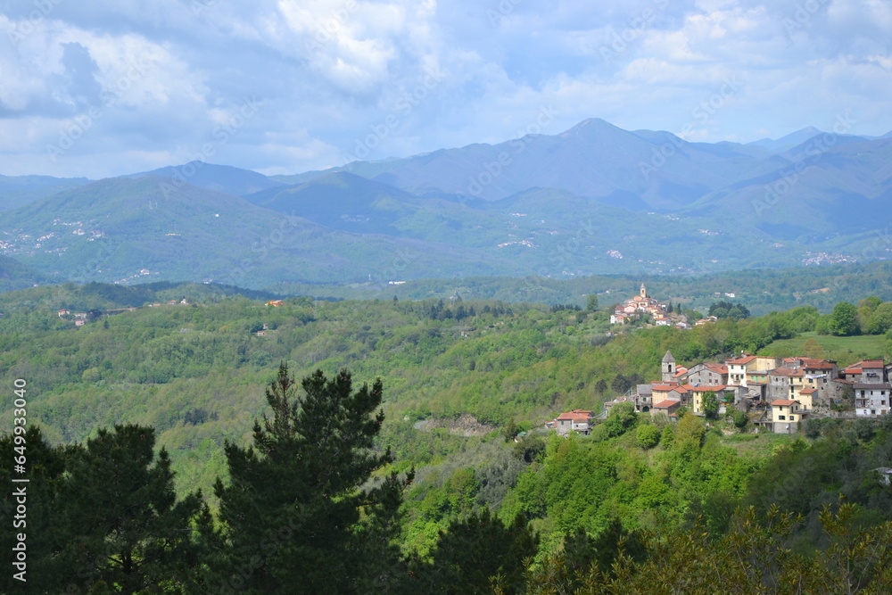 Paese in collina Paese in collina