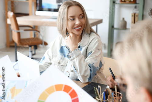 Creative businesswoman coll...