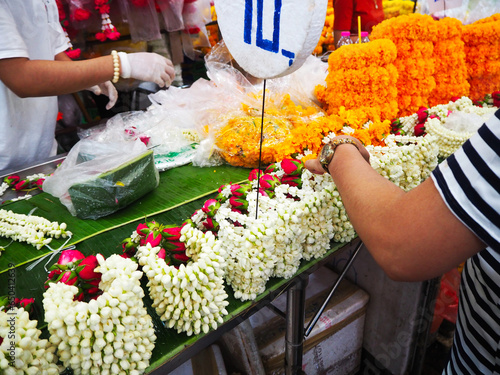 flower market © siwasilp