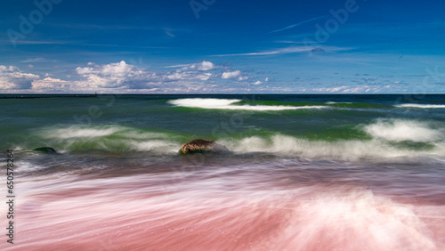 Morska fala nad Baltykiem © Radosław