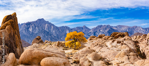 Rugged boulders of Alabama Hills fall landscape