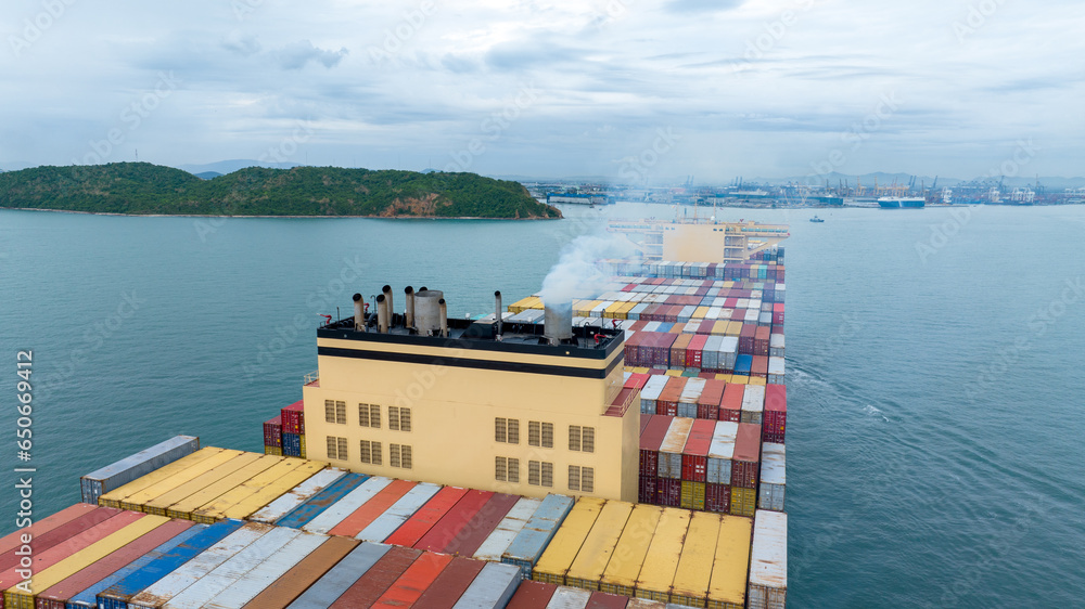 Smoke exhaust gas emissions carbondioxide from cargo lagre ship