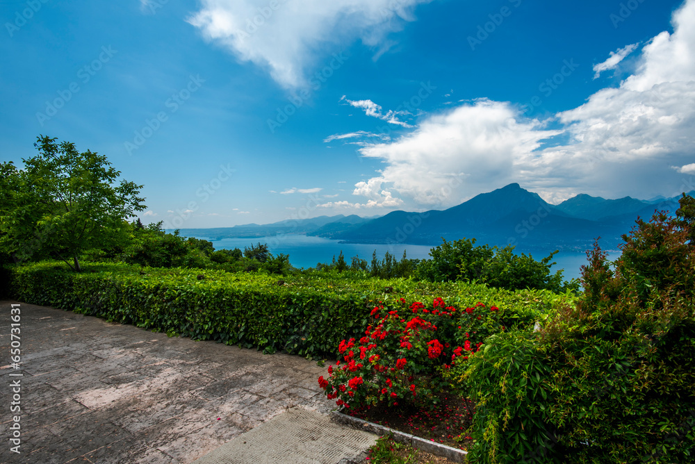 Naklejka premium 2023 06 11 Pai the lake 13