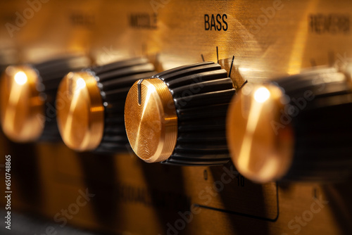 Tableau sur toile guitar amp equalizer bass knob control