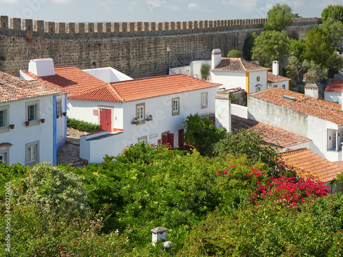 Blick über die mittelalterliche Stadt Obidos im Westen Portugals