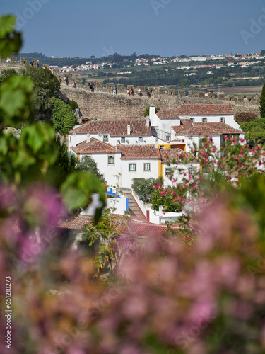 Blick über die mittelalterliche Stadt Obidos im Westen Portugals