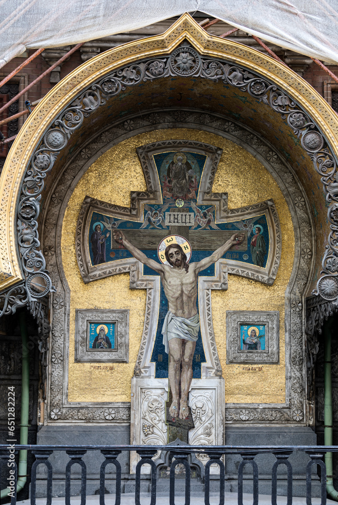 Obraz premium Crucifixion mosaic of the Western facade of the cathedral 