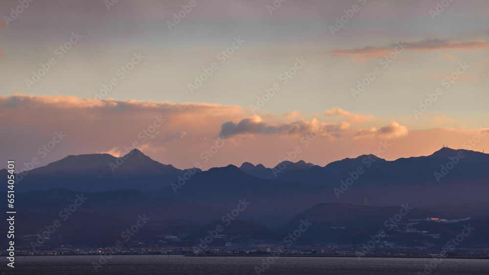 Fototapeta premium 長崎冬紀行 大村湾の夕暮れ