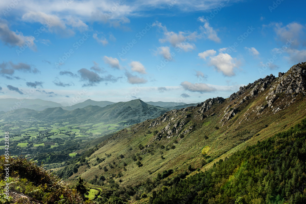 Obraz premium Magnificent panorama of the Rhune in the French Basque Country with the view of the Pyrennees