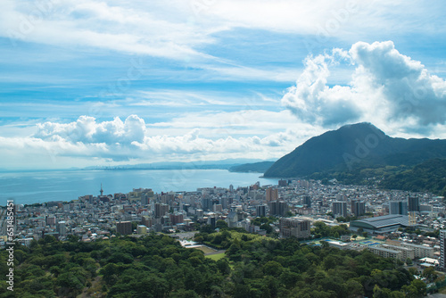 別府市内と高崎山