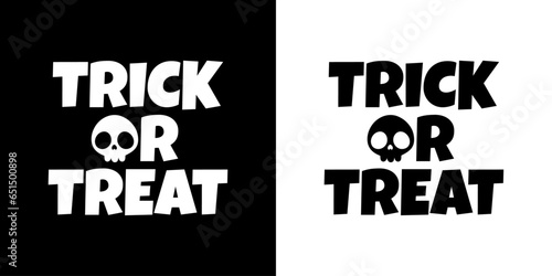 Logo con texto manuscrito trick or treat con silueta de calavera en lugar de letra O para su uso en invitaciones y tarjetas de Halloween