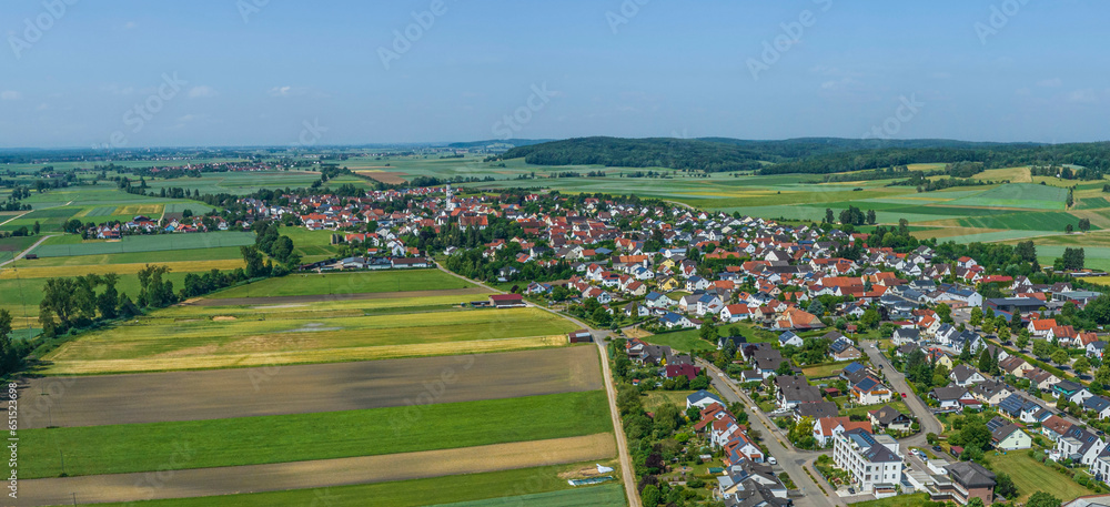 Die Gemeinde Tapfheim im schwäbischen Donau-Ries im Luftbild Die Gemeinde Tapfheim im schwäbischen Donau-Ries im Luftbild