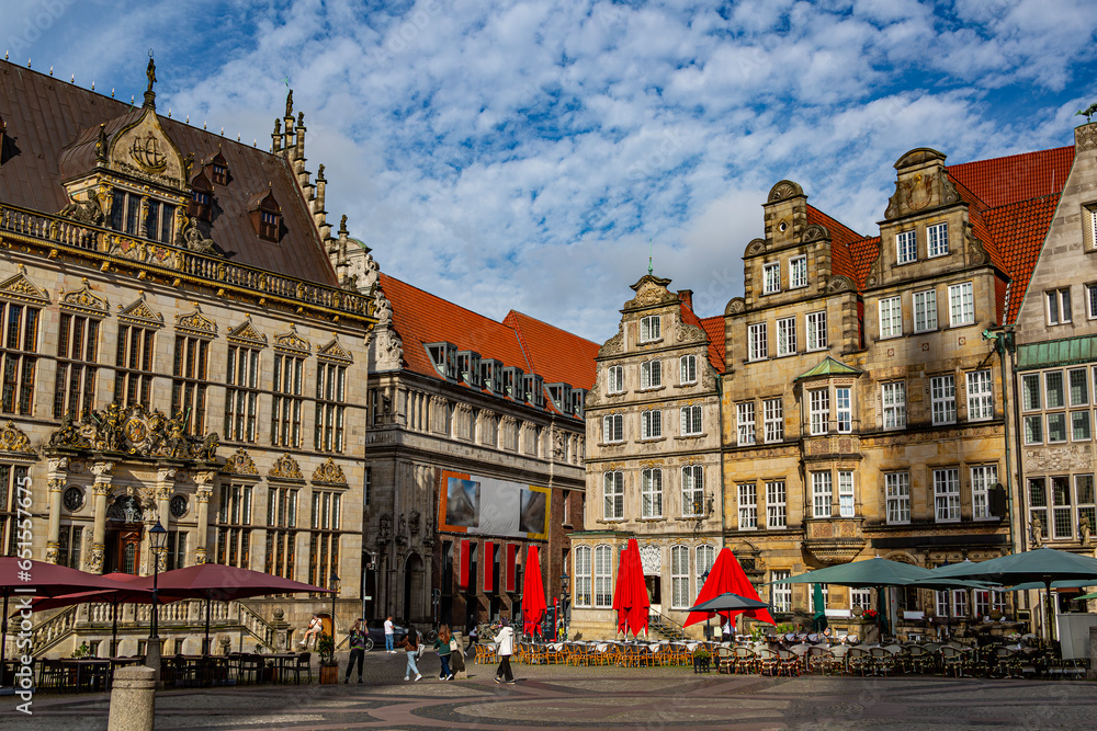 Fototapeta premium La place du marché, Brême, Allemagne.