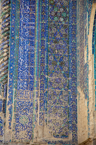beautiful patterns on the walls of Uzbek buildings and cross zigzag blue patterns