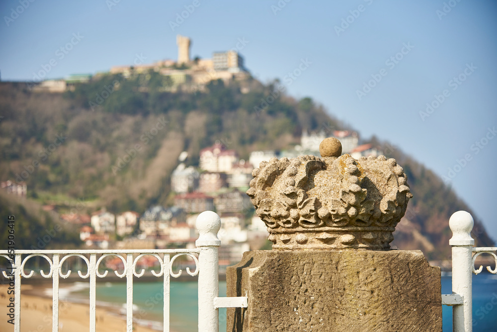 Obraz premium Vistas de San Sebastian desde el Palacio de Miramar.