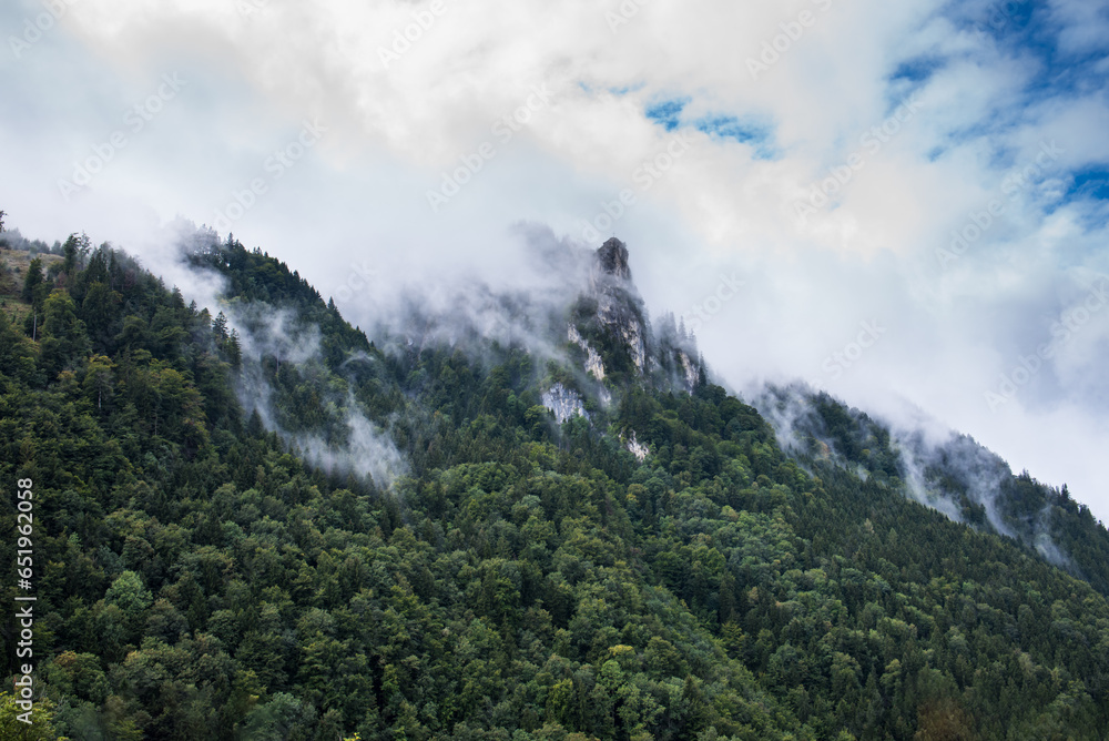Regenwolken bei Brannenburg in den Bergen