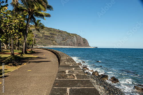 Obraz na plátně Le Barachois qui fait parti du sentier littoral nord à Saint-Denis de La Réunion